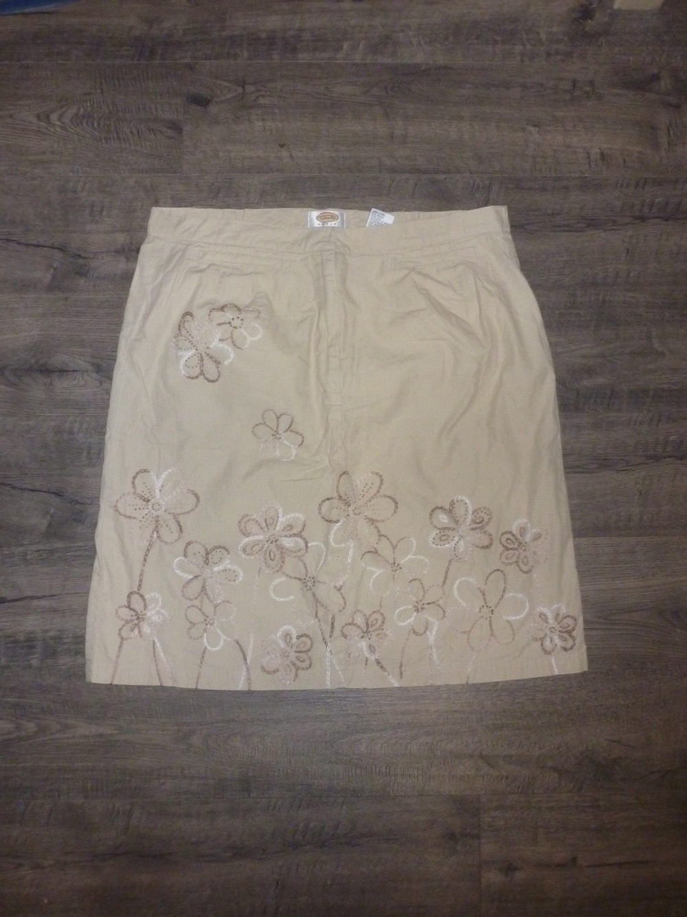 Talbots Beige Floral Embroidered Mini Skirt